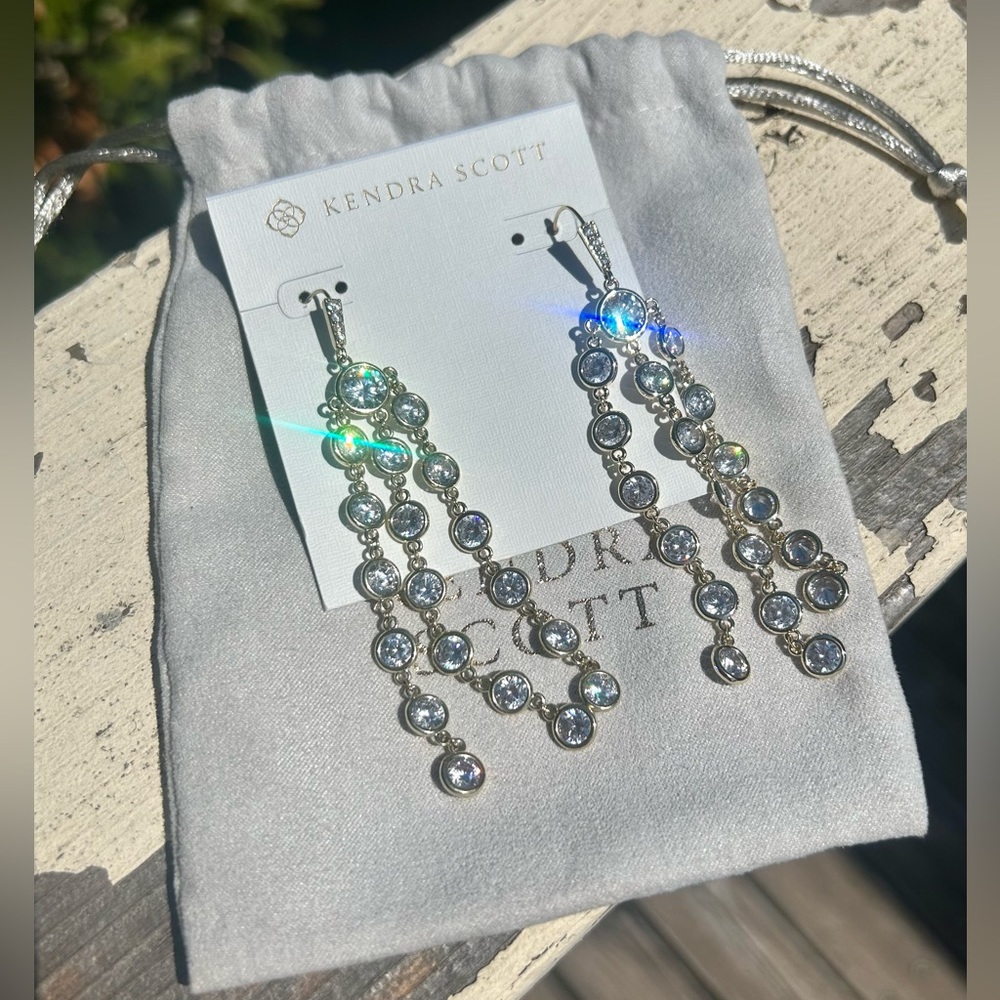 Kendra Scott Daya Statement Earrings in Gold